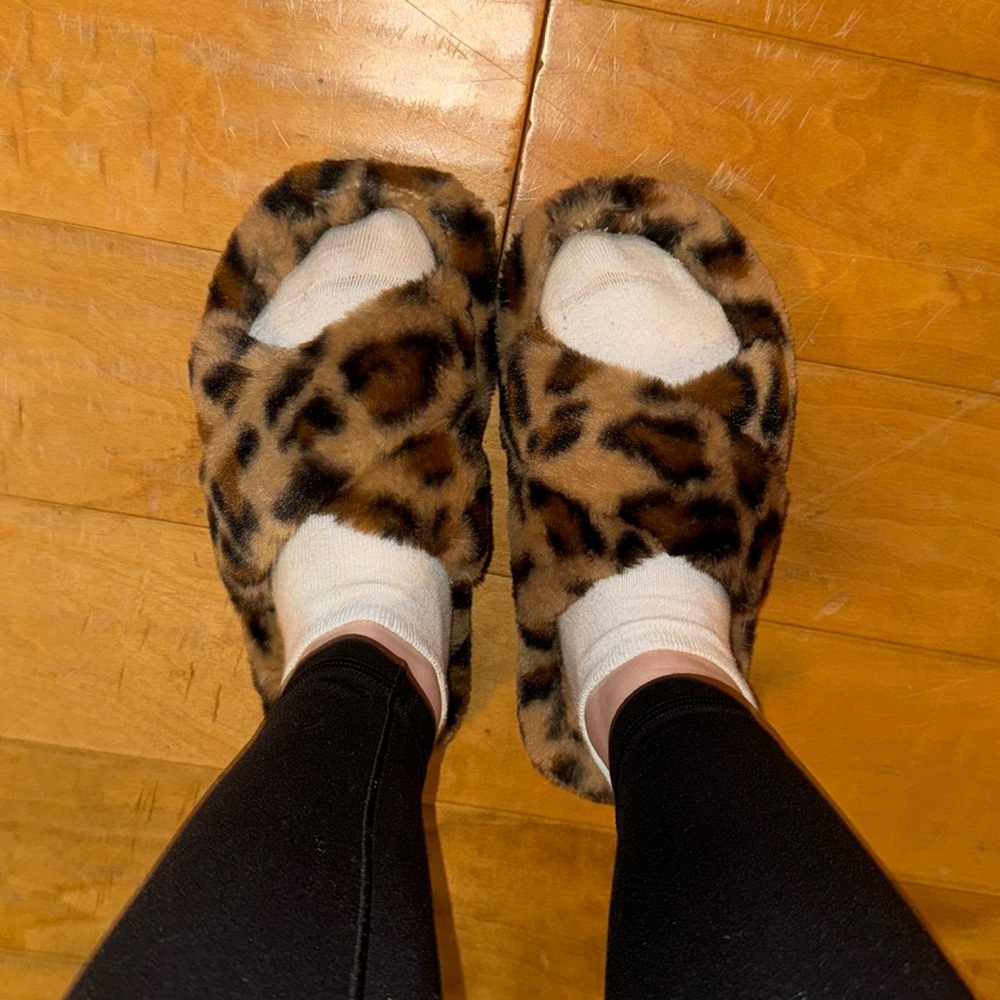 Leopard print slippers